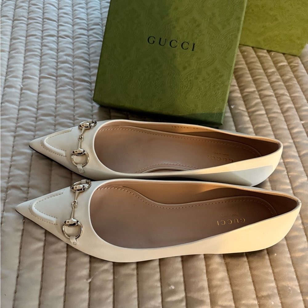 Gucci Women's White Leather Erin ballet flats - Picture 2 of 4